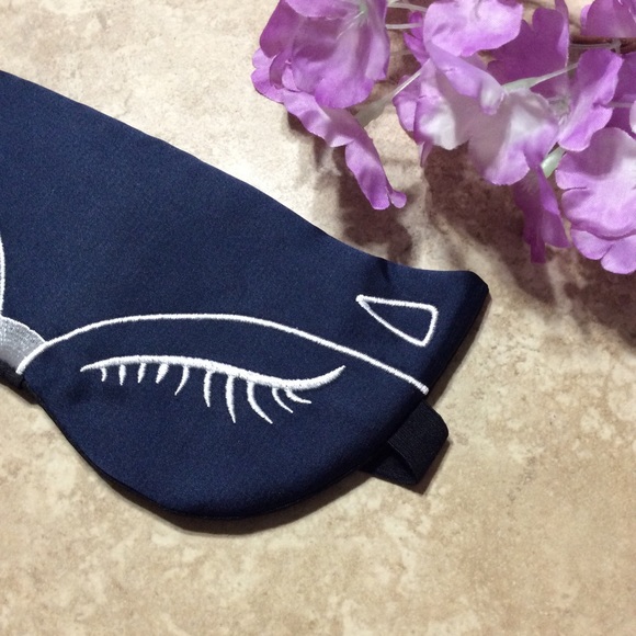 🍒 2PC CAT FACE MASK CHILL EYE COVER NIGHT SLEEP COOLER BEAUTY RELAX LOUNGE - Picture 6 of 7